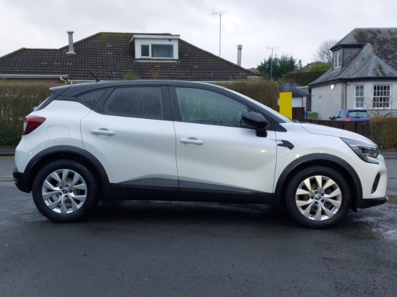 Used Renault Captur 2022 for sale - 77304085: Photo 4