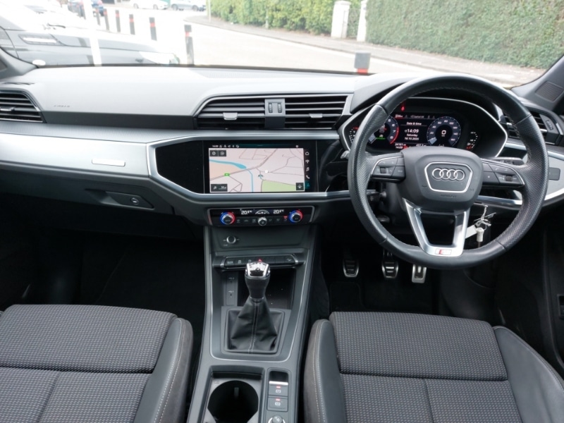 Used Audi Q3 2022 for sale - 76630594: Photo 2