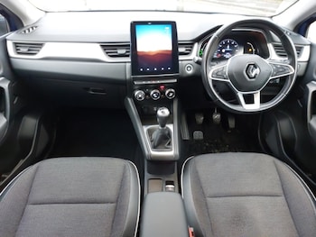 Used Renault Captur 2020 for sale - 76543363: Photo