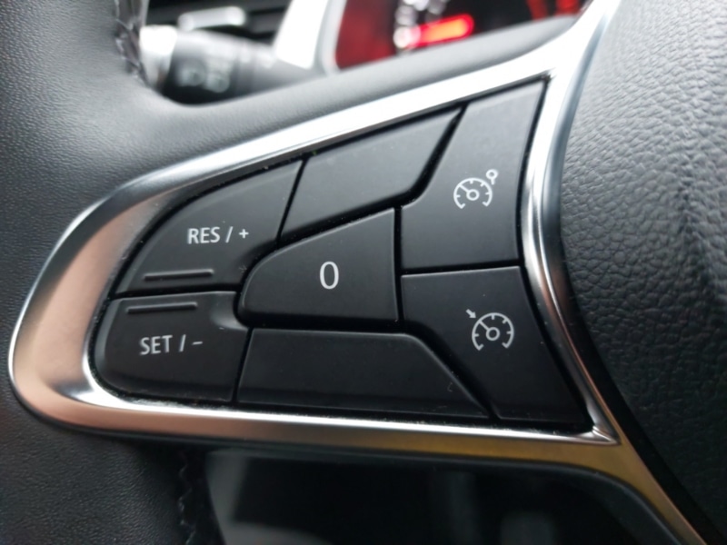 Used Renault Captur 2021 for sale - 77141382: Photo 15