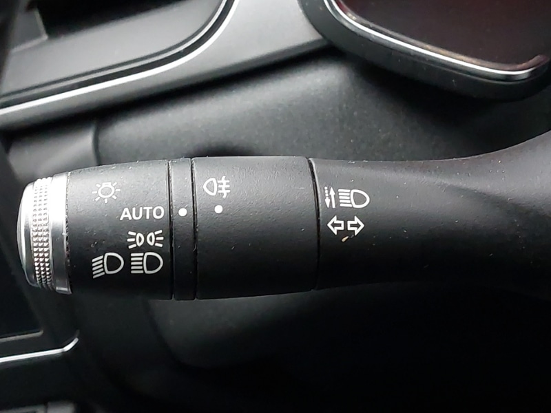 Used Renault Captur 2021 for sale - 77141382: Photo 17