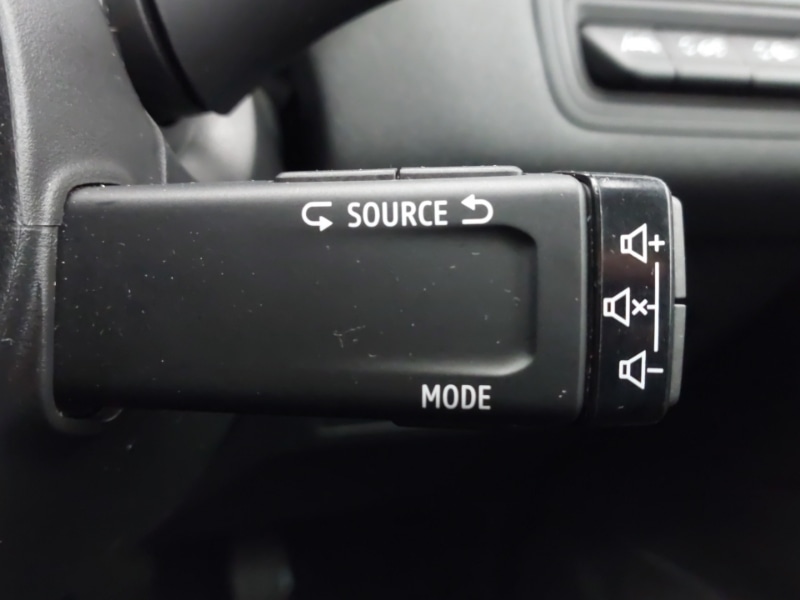 Used Renault Captur 2021 for sale - 77141382: Photo 18