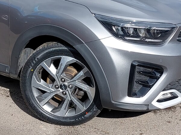 Used Kia Stonic 2023 for sale - 76083254: Photo 9