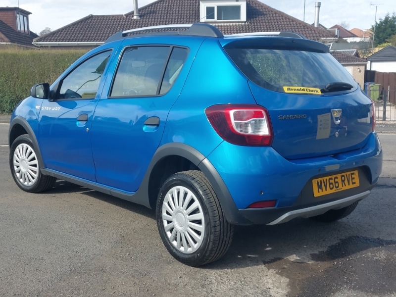 Used Dacia Sandero Stepway 2016 for sale - 78169482: Photo 3