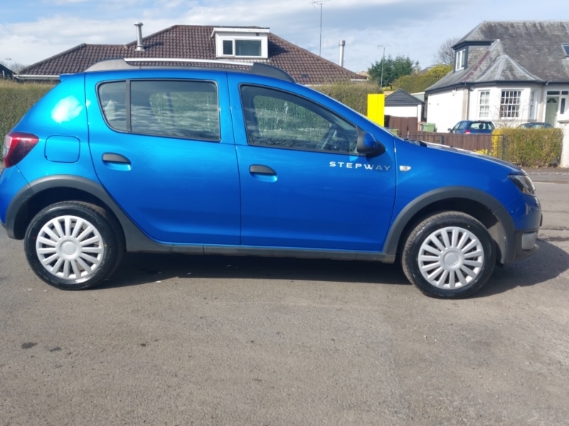 Used Dacia Sandero Stepway 2016 for sale - 78169482: Photo 4