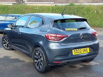 Used Renault Clio 2022 for sale - 76464827: Photo