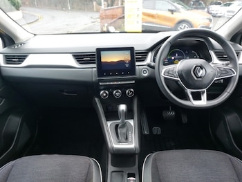 Used Renault Captur 2022 for sale - 77517946: Photo