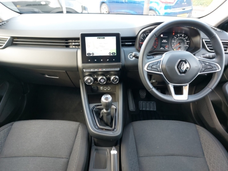 Used Renault Clio 2022 for sale - 76354331: Photo 2