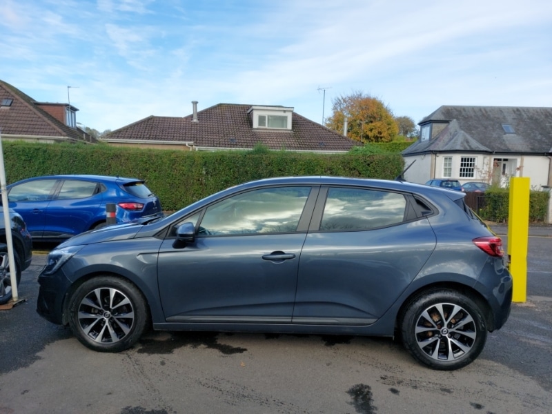 Used Renault Clio 2022 for sale - 76354331: Photo 4