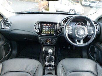 Used Jeep Compass 2019 for sale - 77304262: Photo