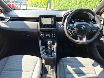Used Renault Clio 2025 for sale - 79718421: Photo