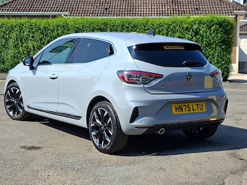 Used Renault Clio 2025 for sale - 79718421: Photo