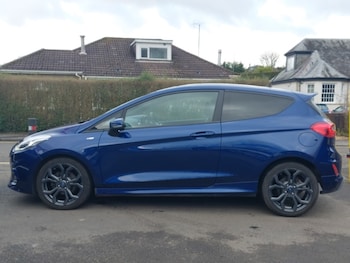 Used Ford Fiesta 2018 for sale - 77409968: Photo