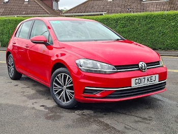 Used Volkswagen Golf 2017 for sale - 79070378: Photo