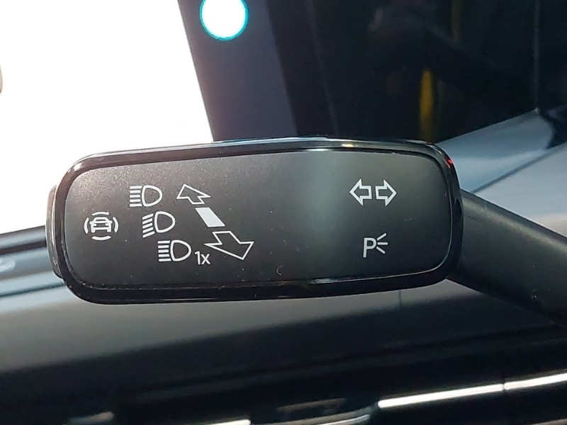 Used Volkswagen Golf 2023 for sale - 77028544: Photo 19