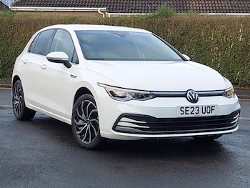 Used Volkswagen Golf 2023 for sale - 77028544: Photo