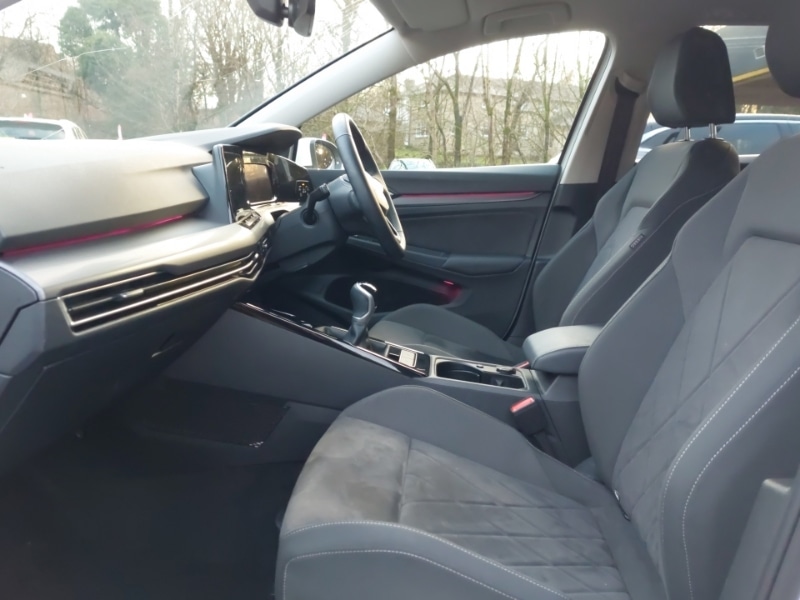 Used Volkswagen Golf 2023 for sale - 77028544: Photo 5