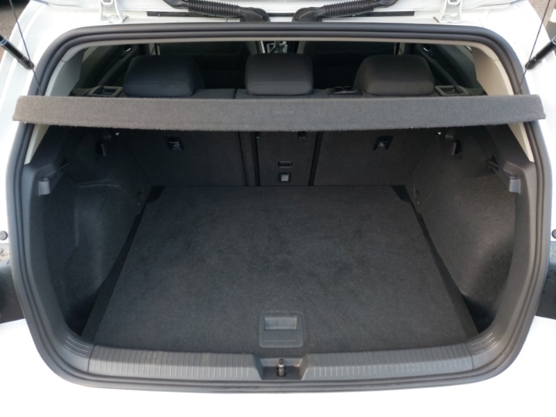 Used Volkswagen Golf 2023 for sale - 77028544: Photo 8