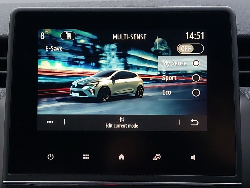 Used Renault Clio 2025 for sale - 77975055: Photo 18