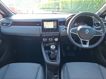 Used Renault Clio 2025 for sale - 79214089: Photo
