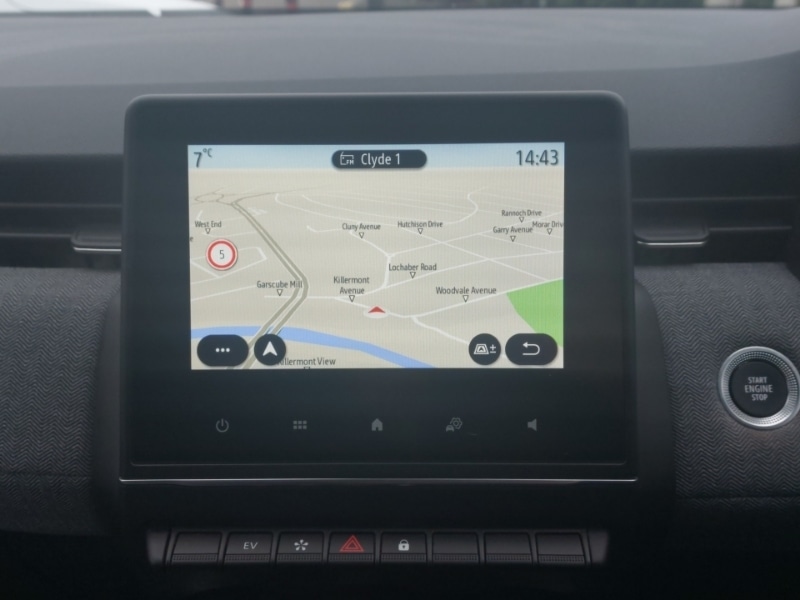 Used Renault Clio 2025 for sale - 77847295: Photo 10