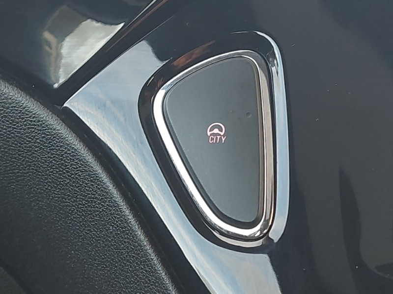 Used Vauxhall ADAM 2017 for sale - 77265051: Photo 17