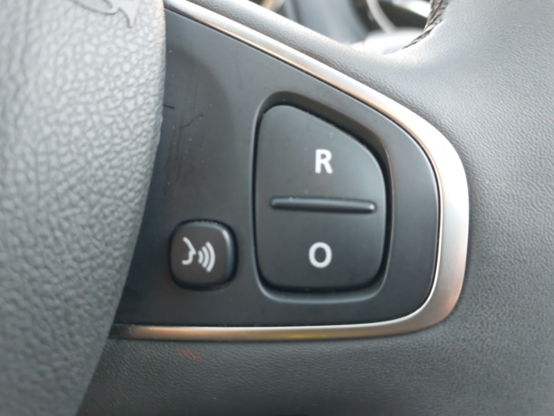 Used Renault Clio 2017 for sale - 77251863: Photo 17