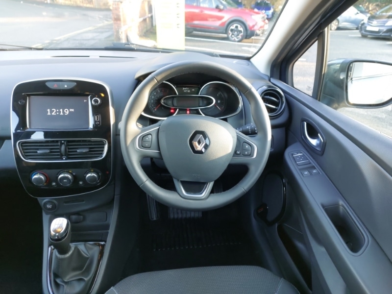 Used Renault Clio 2017 for sale - 77251863: Photo 7