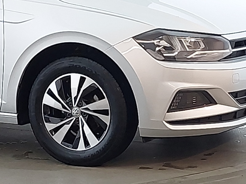 Used Volkswagen Polo 2019 for sale - 77173884: Photo 9