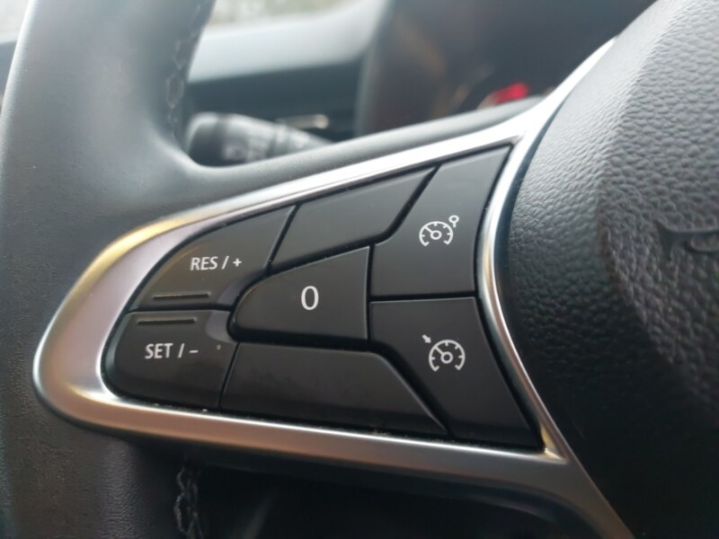 Used Renault Clio 2023 for sale - 77495392: Photo 16