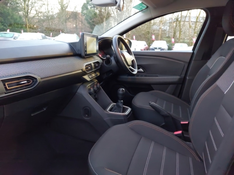 Used Dacia Sandero Stepway 2024 for sale - 77108107: Photo 5