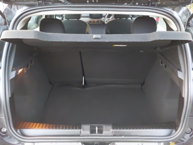 Used Dacia Sandero Stepway 2024 for sale - 77108107: Photo 8