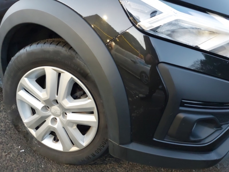 Used Dacia Sandero Stepway 2024 for sale - 77108107: Photo 9