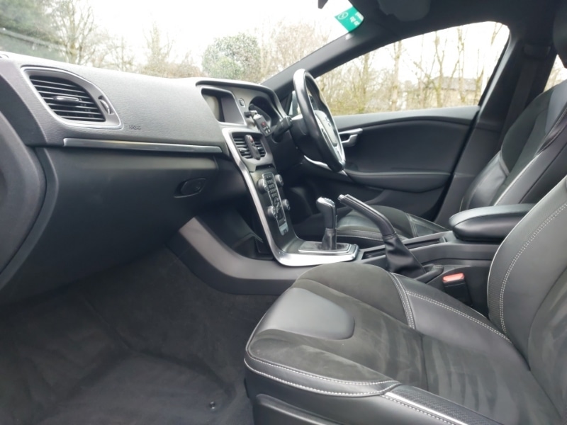 Used Volvo V40 2018 for sale - 77771664: Photo 5