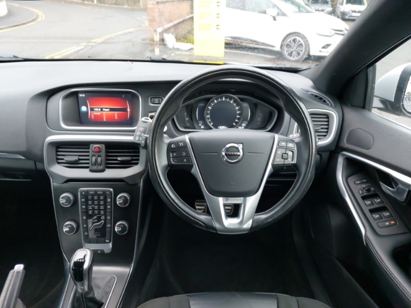Used Volvo V40 2018 for sale - 77771664: Photo 7