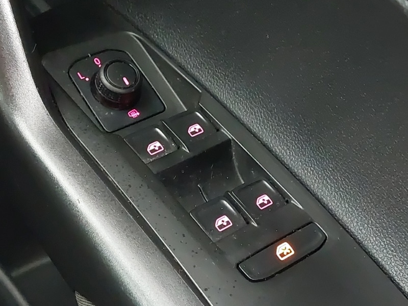 Used Volkswagen Polo 2019 for sale - 77012512: Photo 19