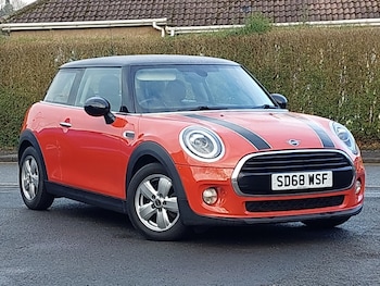Used MINI Hatch 2018 for sale - 77304264: Photo
