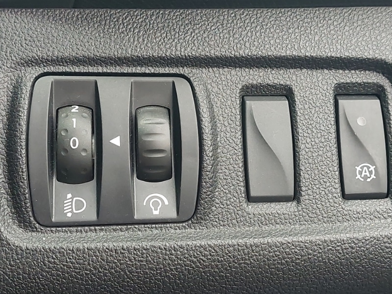 Used Renault Clio 2018 for sale - 77265058: Photo 12