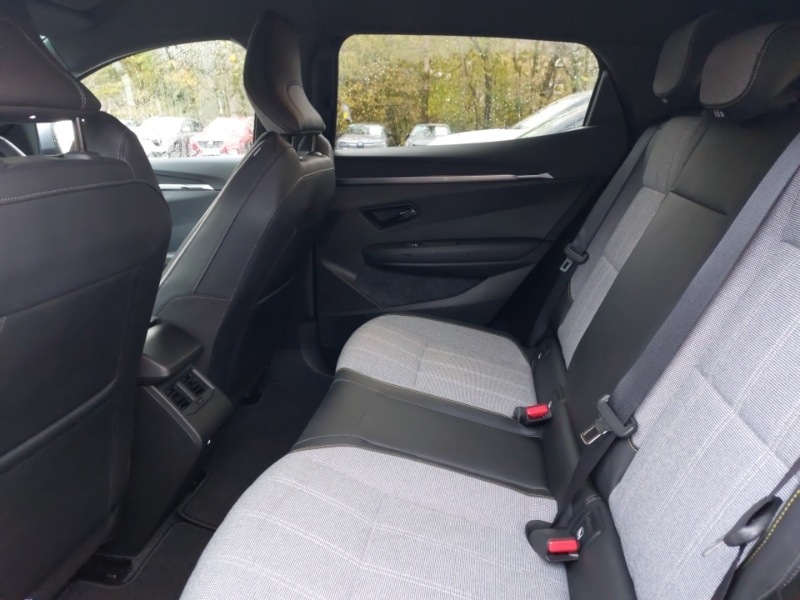 Used Renault Megane E Tech 2022 for sale - 76335630: Photo 6