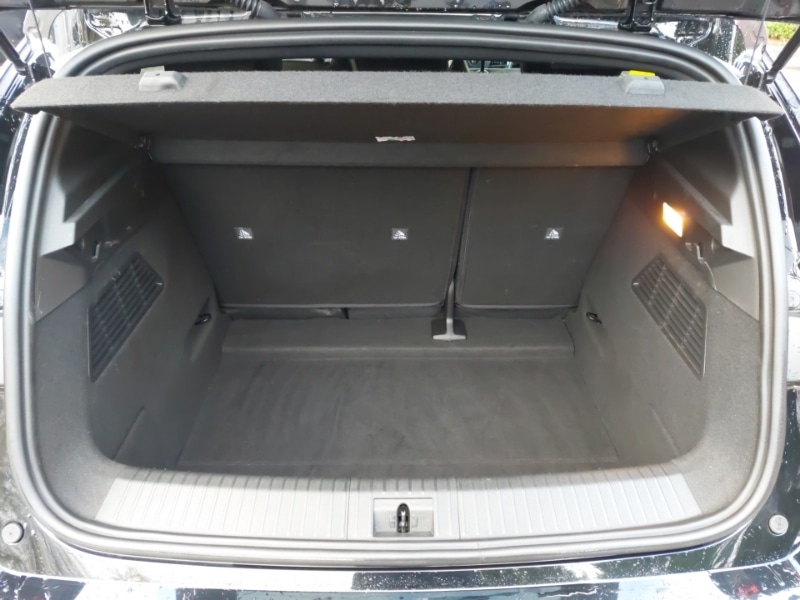 Used Renault Megane E Tech 2022 for sale - 76335630: Photo 8