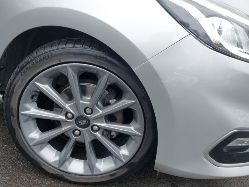 Used Ford Fiesta 2019 for sale - 77921989: Photo 9