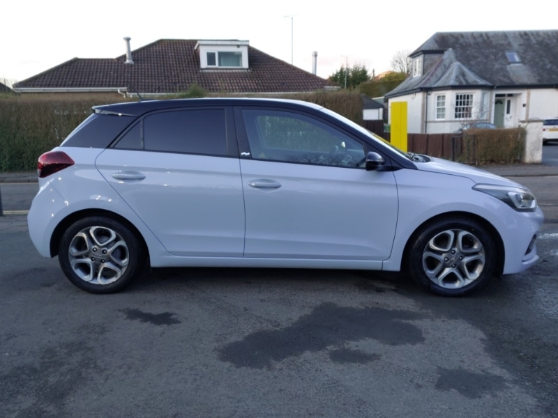 Used Hyundai i20 2019 for sale - 77549061: Photo 4