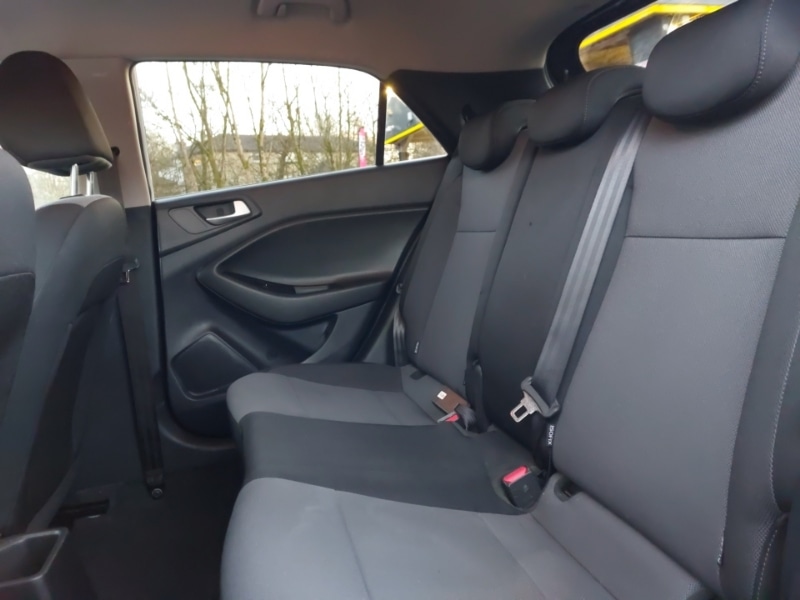 Used Hyundai i20 2019 for sale - 77549061: Photo 6