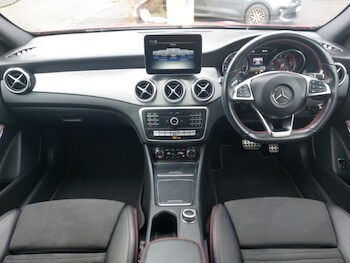 Used Mercedes-Benz GLA 2019 for sale - 78354923: Photo