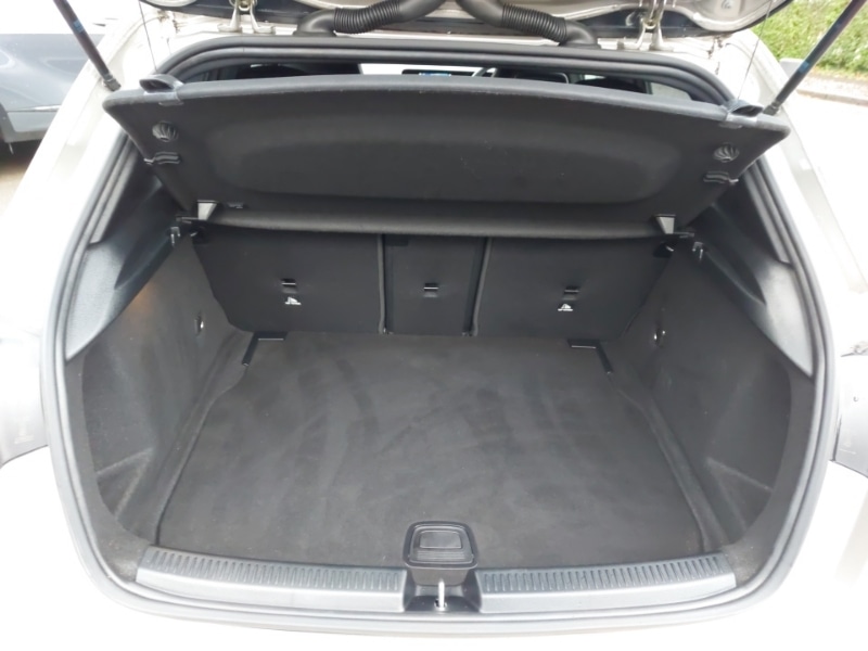 Used Mercedes-Benz A-Class 2020 for sale - 76199599: Photo 8