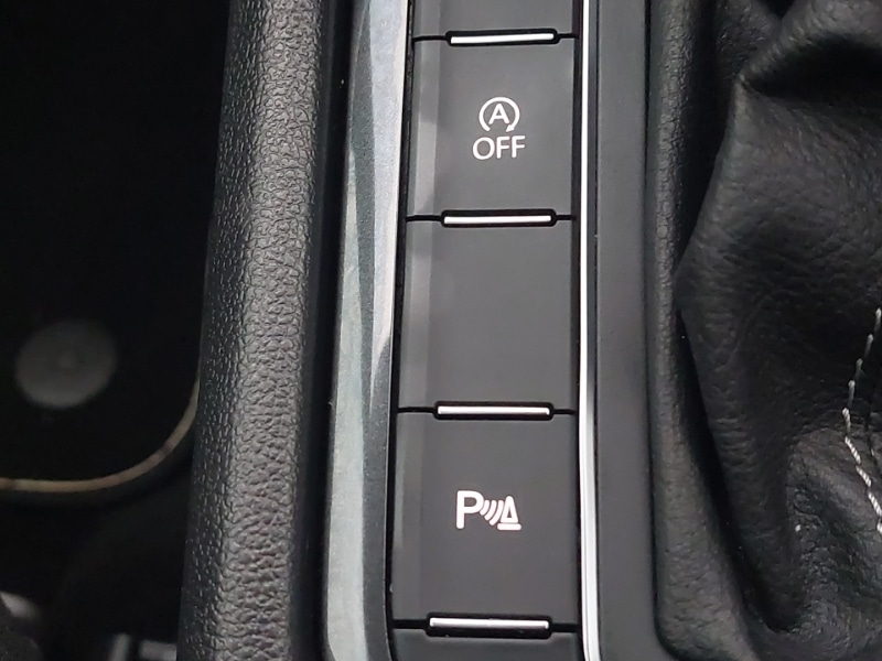 Used Volkswagen Tiguan 2018 for sale - 76879993: Photo 16