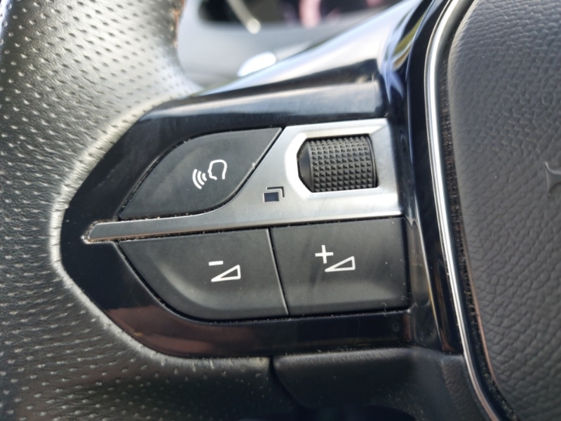 Used Peugeot 3008 2021 for sale - 77782227: Photo 17