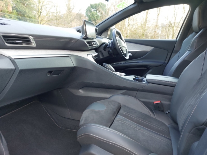 Used Peugeot 3008 2021 for sale - 77782227: Photo 5