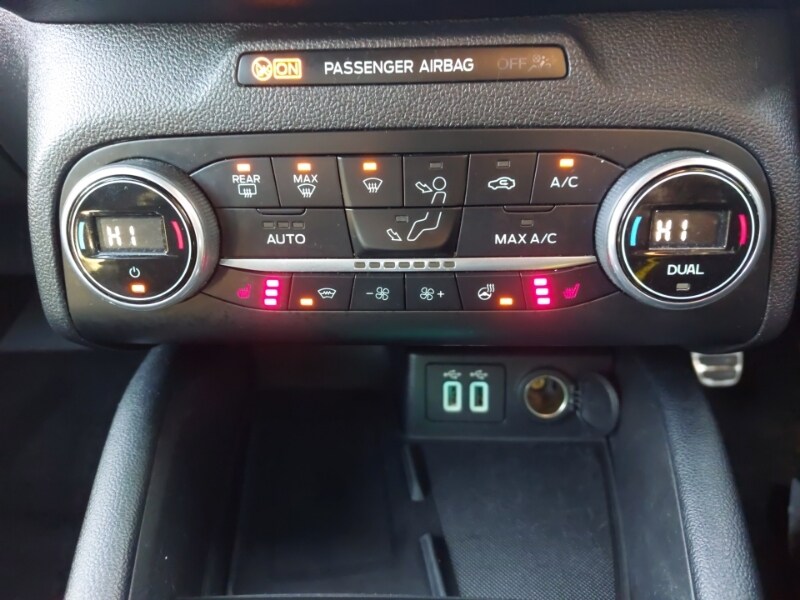 Used Ford Focus 2021 for sale - 77543927: Photo 15