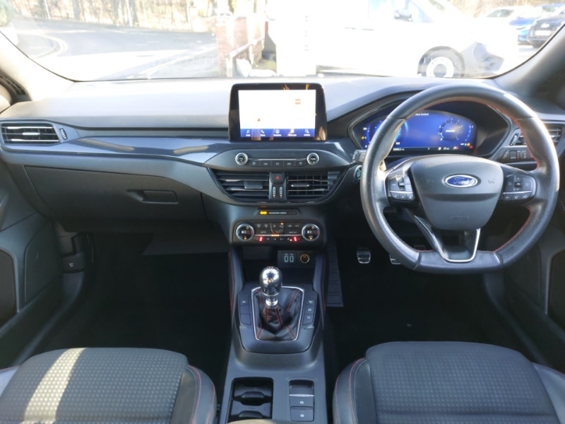 Used Ford Focus 2021 for sale - 77543927: Photo 2